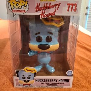 FUNKO POP 10 INCH HUCKLEBERRY HOUND